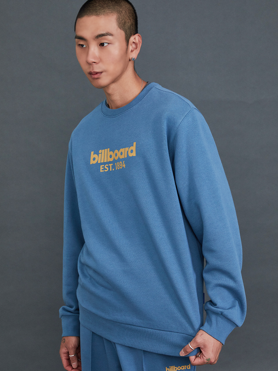 Billboard big logo sweatshirt_Light blue